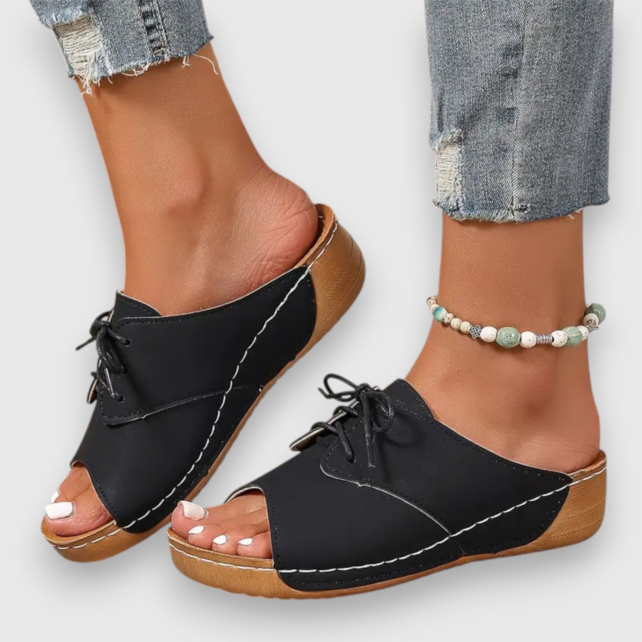 Saskia – Sandále vo vintage štýle