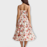 Mélie – Ľahké letné šaty s detailom korzetu