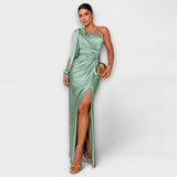 Julie - Elegantné šaty s Rafinovanosťou