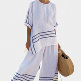 Overal s širokými pruhmi a asymetrickým strihom - moderný a pohodlný štýl