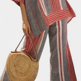 Oversize Daisy Salopeta z Lnu s Pruhy v Červenej Korálovej a Šedej, Moderný a Pohodlný Štýl