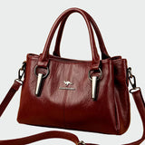 Nadčasová elegantná kabelka cez rameno