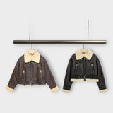 Kožená Krátka Bunda s Kožešinou a Páskom