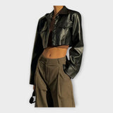 Krátka kožená bunda s vreckami