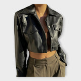 Krátka kožená bunda s vreckami