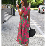 Nina - Elegantná Šaty s Výstrihom do V a Modelujúcim Strihom