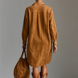 Šaty midi s voľným límcom a potlačou, V-výstrih, dlhý rukáv