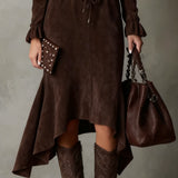 Cecily Elegantné tmavo hnedé semišové midi šaty s šnúrkou
