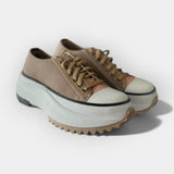 Moderné športové topánky s hrubou podrážkou