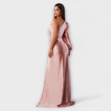Julie - Elegantné šaty s Rafinovanosťou