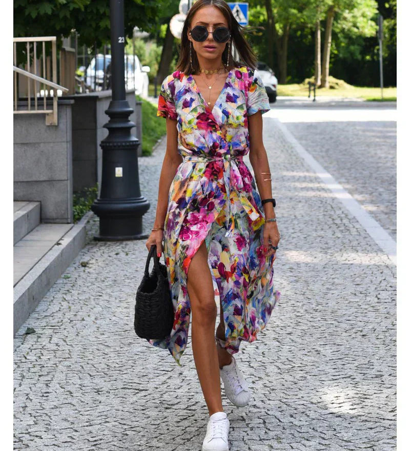 Nina - Elegantná Šaty s Výstrihom do V a Modelujúcim Strihom